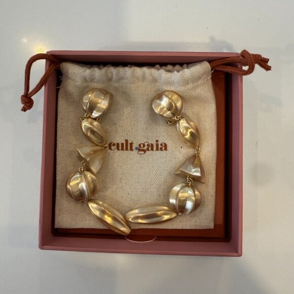 NWT Cult Gaia Illene Clip On Earrings Gold Drop in Brushed Brass - Picture 4 of 7